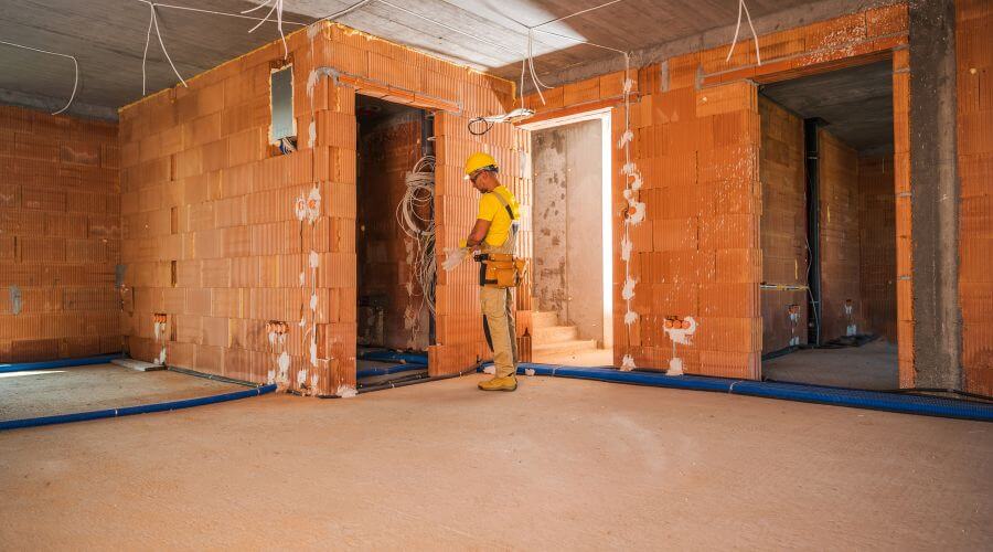 Professional Emergency Roof Repairs services in Atqasuk, AK